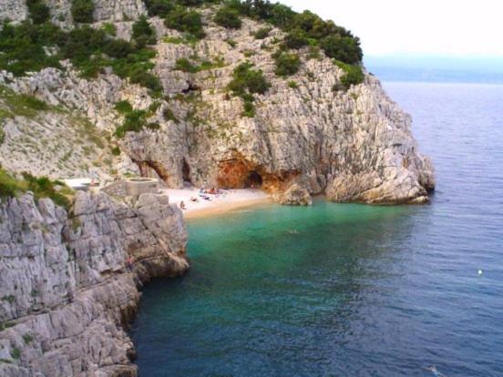 Ferienwohnung Mit Pool Kroatien Mit Meerblick Und Pool Lovran Exterior foto