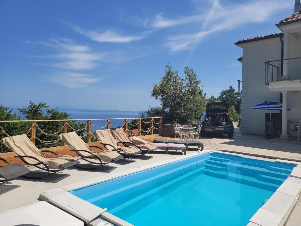 Ferienwohnung Mit Pool Kroatien Mit Meerblick Und Pool Lovran Exterior foto