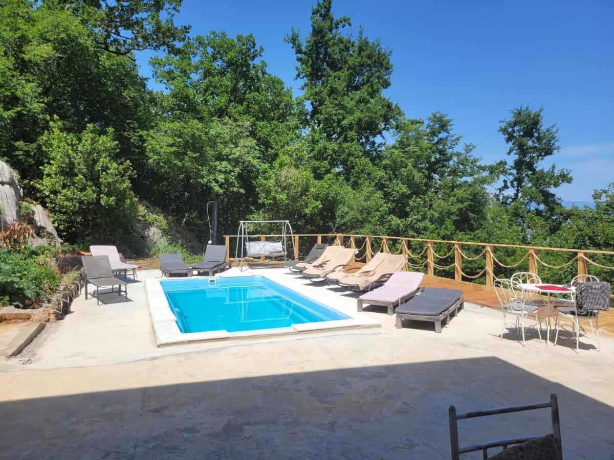 Ferienwohnung Mit Pool Kroatien Mit Meerblick Und Pool Lovran Exterior foto