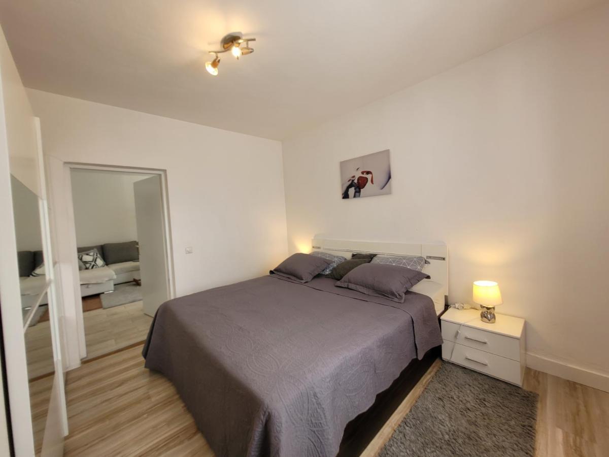 Ferienwohnung Mit Pool Kroatien Mit Meerblick Und Pool Lovran Exterior foto